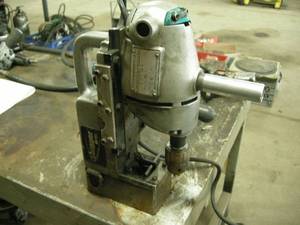 lot 187 image: Jancy Slugger Magnetic Drill