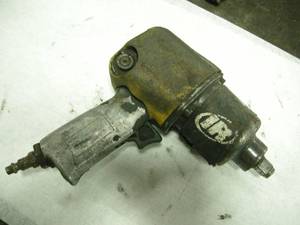 lot 190 image: IR 12 Air Impact Wrench