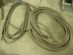lot 203 image: Air Hose - 2 Sets