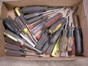 lot 211 image: Nut Driver and Torx Screwdrivers