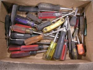 lot 229 image: Misc Screwdrivers