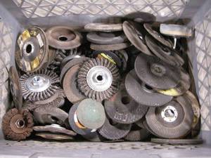 lot 237 image: Many 4-12 Grinder Wheels, Disks