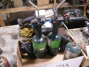 lot 305 image: Propane Torches
