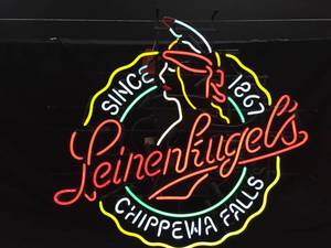 lot 12 image: Leinenkugels Chippewa Falls neon