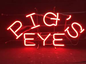 lot 113 image: Pigs Eye beer neon