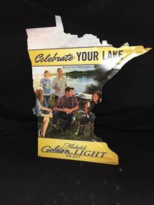 lot 122 image: Michelob Golden MN Lake tin tacker