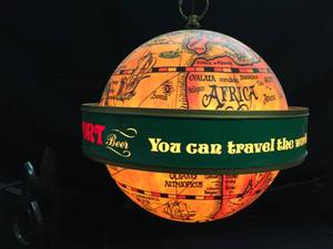 lot 208 image: Rotating Special Export light up globe