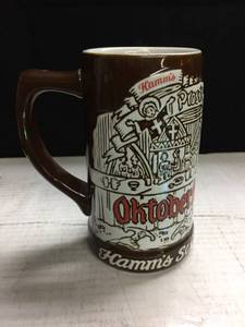 lot 229 image: Hamms 1973 Octoberfest beer stein