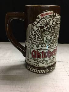 lot 230 image: Hamms 1973 Octoberfest beer stein