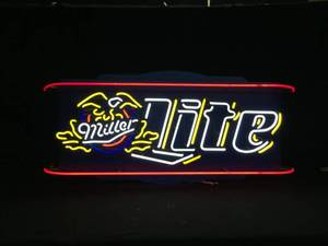 lot 234 image: Miller Lite double stroke bullnose neon