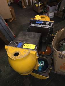 lot 247 image: 1 pair of Traffic light and Walk  Dont Walk sign