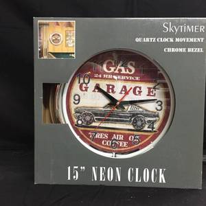 lot 69 image: Gas and 24 Hour Service neon clock