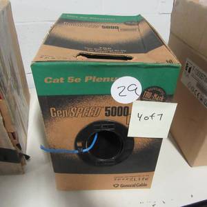 lot 40 image: Cable CAT-5E Blue