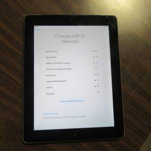 lot 41 image: APPLE I-PAD GEN 4    64GB  Tested Working