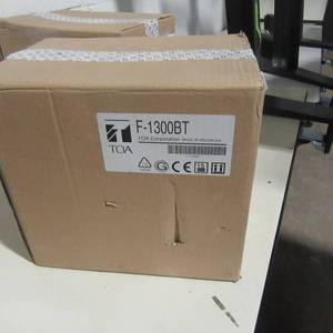lot 51 image: TOA Speaker New Sealed