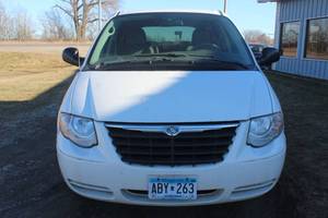 2005 Chrysler Town & Country LX - 1 Owner -
