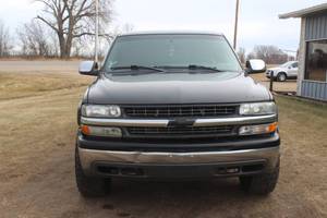 lot 5564 image: 2002 Chevrolet Silverado 1500 Z71 Extended Cab 4x4