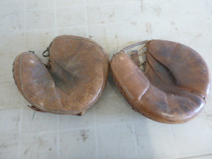 2 Vintage Catchers Mitts