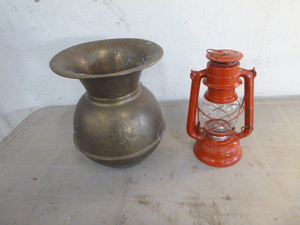Spittoon and Small Lantern