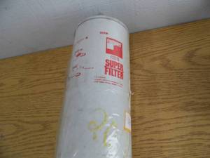 lot 49 image: Fleetguard Fuel FIlter