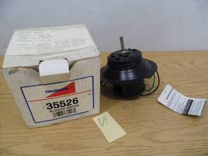 lot 64 image: Blower Motor - Reversible