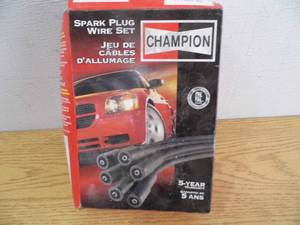 lot 75 image: Spark Plug Wires