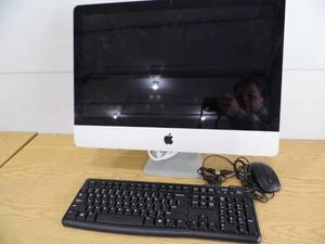 lot 108 image: Apple iMac 21.5 Screen