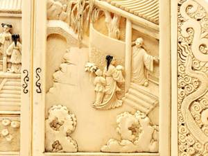lot 2 image: Antique Ornate Asian Hand-Carved Ivory Table Screen MN Residents Only