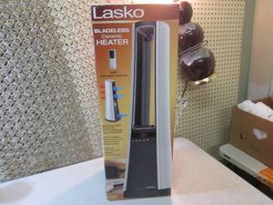 lot 7 image: Lasko Bladeless Ceramic Heater Open...