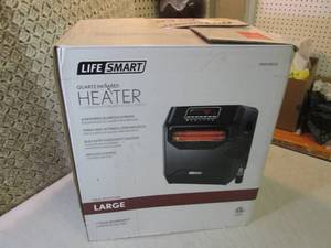 lot 15 image: Life Smart Quartz Infrared Heater O...