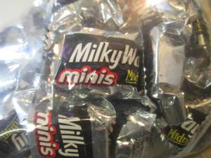 lot 62 image: 3 Bags of Milky Way Minis Candy Bar...