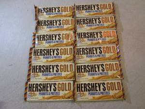 lot 82 image: 12 Hersheys Gold Peanut & Pretzels ...