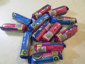 lot 104 image: Oreo Cookies Dates Vary  C-1...