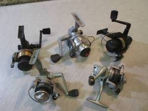 lot 136 image: 5 Fishing Reels  EC1...