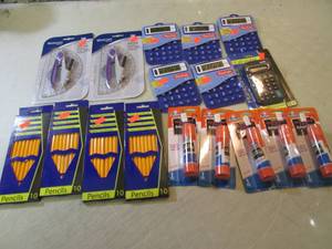 lot 199 image: Assorted School Supplies  CS...