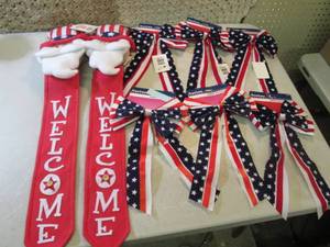 lot 202 image: Patriotic Decor  EW6...
