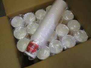 lot 235 image: Case of 1000 16 ounce Tall Double P...