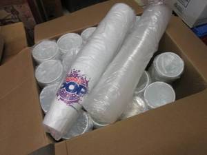 lot 257 image: Case of XX-Large Plastic Cups with ...