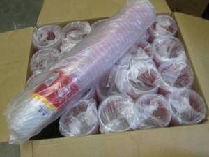 lot 258 image: Case of 500 XXL Plastic Cups  BR2...