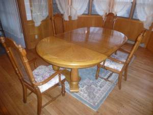 Oak Dinning Room Set