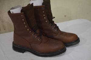 lot 4 image: Sportsmans 225 Boot and Shoe