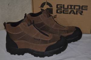 lot 6 image: Sportsmans 225 Boot and Shoe