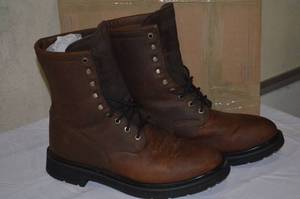 lot 12 image: Sportsmans 225 Boot and Shoe