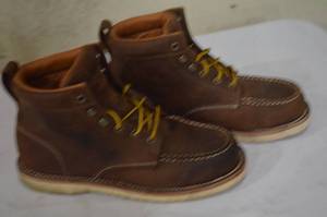 lot 19 image: Sportsmans 225 Boot and Shoe