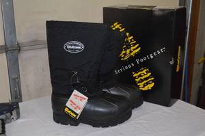 lot 36 image: Sportsmans 225 Boot and Shoe