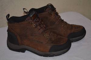 lot 48 image: Sportsmans 225 Boot and Shoe