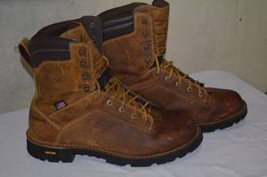 lot 50 image: Sportsmans 225 Boot and Shoe