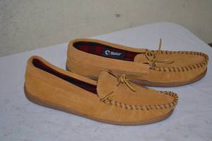 lot 90 image: Sportsmans 225 Boot and Shoe
