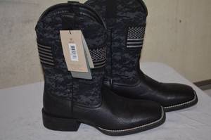 lot 98 image: Sportsmans 225 Boot and Shoe