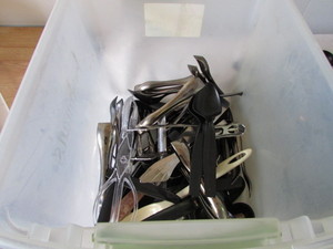 lot 38 image: Utensils